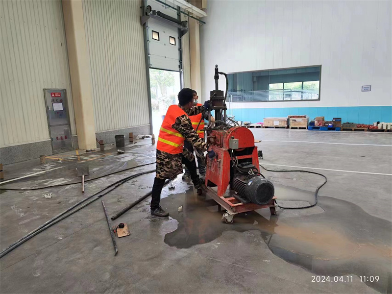 广平厂房地面下沉塌陷注浆加固施工